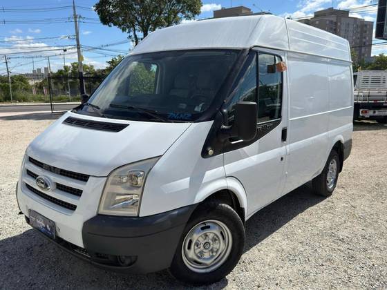 FORD TRANSIT 2.4 FURGÃO CURTO TURBO DIESEL 3P MANUAL FORD TRANSIT 2.4 FURGÃO CURTO TURBO DIESEL 3P MANUAL